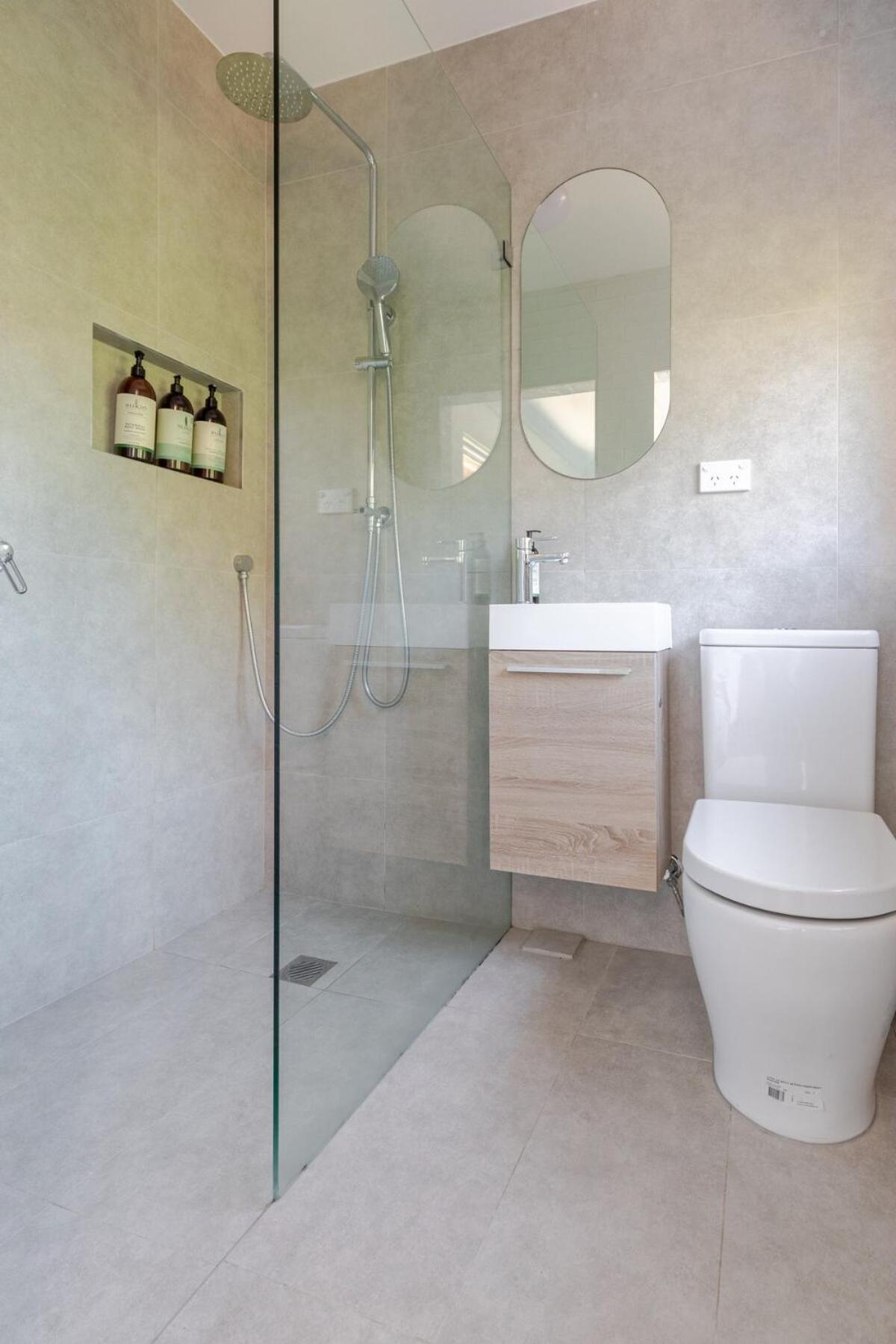 Stylish And Spacious Beach Apartment Сидней Экстерьер фото